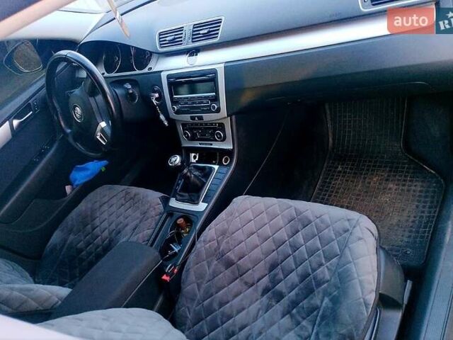 Коричневый Фольксваген Пассат, объемом двигателя 1.8 л и пробегом 149 тыс. км за 9500 $, фото 6 на Automoto.ua