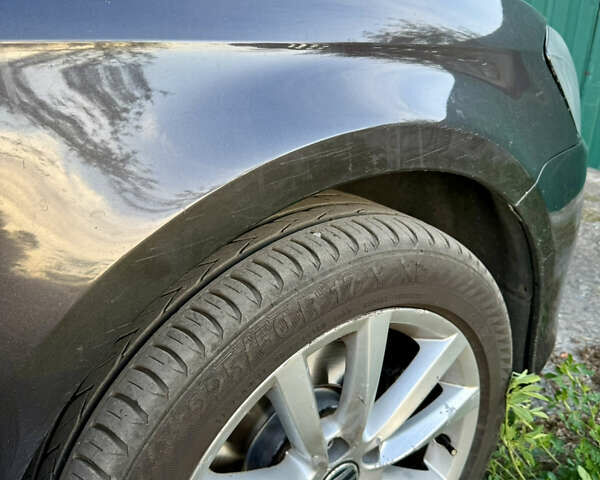 Коричневий Фольксваген Пассат, об'ємом двигуна 1.8 л та пробігом 197 тис. км за 8600 $, фото 8 на Automoto.ua