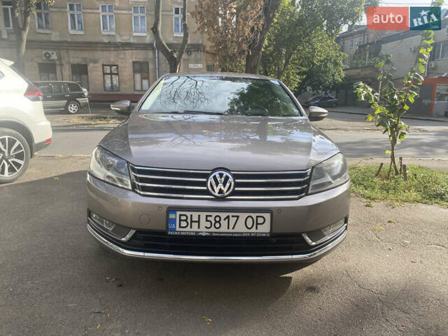 Коричневый Фольксваген Пассат, объемом двигателя 1.8 л и пробегом 144 тыс. км за 9900 $, фото 2 на Automoto.ua