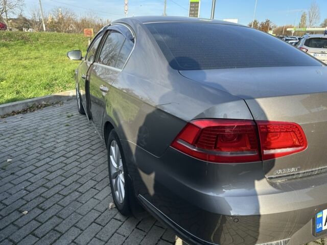 Коричневый Фольксваген Пассат, объемом двигателя 1.8 л и пробегом 230 тыс. км за 8700 $, фото 3 на Automoto.ua