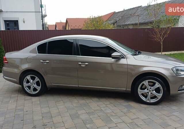 Коричневий Фольксваген Пассат, об'ємом двигуна 1.97 л та пробігом 203 тис. км за 10750 $, фото 1 на Automoto.ua