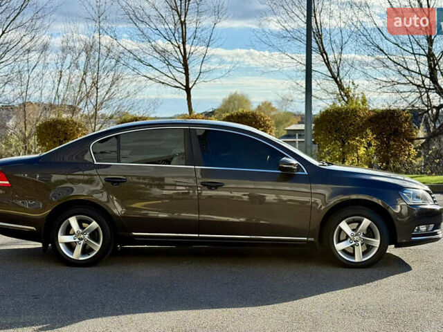 Коричневый Фольксваген Пассат, объемом двигателя 1.8 л и пробегом 153 тыс. км за 11900 $, фото 4 на Automoto.ua