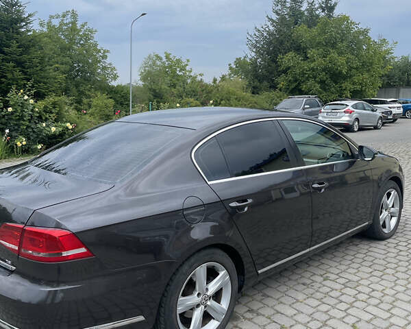 Коричневый Фольксваген Пассат, объемом двигателя 1.39 л и пробегом 171 тыс. км за 9500 $, фото 4 на Automoto.ua