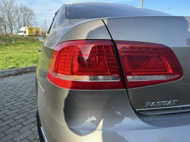 Коричневый Фольксваген Пассат, объемом двигателя 1.8 л и пробегом 230 тыс. км за 8700 $, фото 4 на Automoto.ua