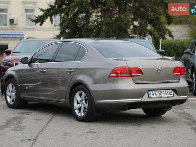 Коричневый Фольксваген Пассат, объемом двигателя 1.8 л и пробегом 185 тыс. км за 11500 $, фото 7 на Automoto.ua