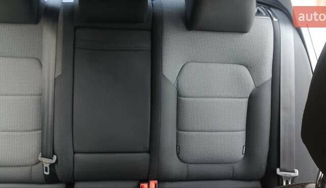 Коричневий Фольксваген Пассат, об'ємом двигуна 1.97 л та пробігом 203 тис. км за 10750 $, фото 39 на Automoto.ua