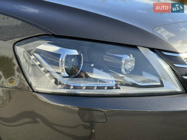 Коричневый Фольксваген Пассат, объемом двигателя 1.8 л и пробегом 153 тыс. км за 11900 $, фото 13 на Automoto.ua