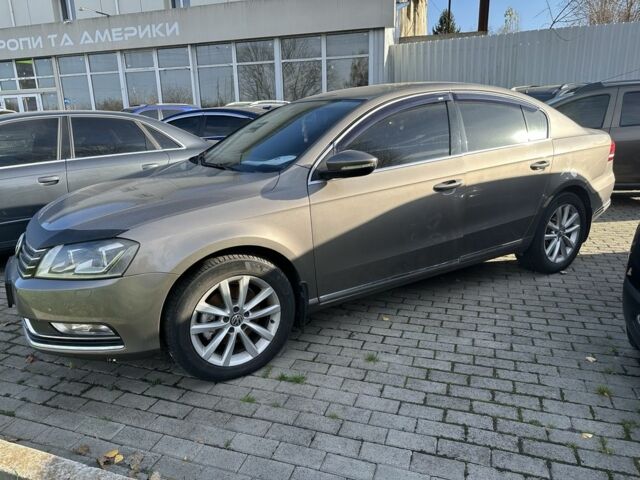 Коричневый Фольксваген Пассат, объемом двигателя 1.8 л и пробегом 230 тыс. км за 8700 $, фото 2 на Automoto.ua