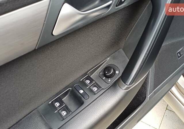 Коричневий Фольксваген Пассат, об'ємом двигуна 1.97 л та пробігом 203 тис. км за 10750 $, фото 16 на Automoto.ua