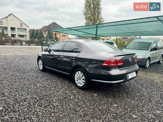 Коричневый Фольксваген Пассат, объемом двигателя 1.39 л и пробегом 310 тыс. км за 8500 $, фото 6 на Automoto.ua