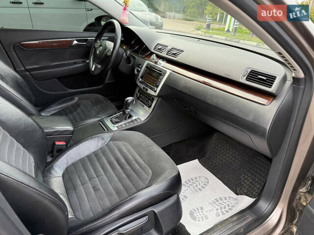 Коричневый Фольксваген Пассат, объемом двигателя 1.8 л и пробегом 290 тыс. км за 8700 $, фото 9 на Automoto.ua