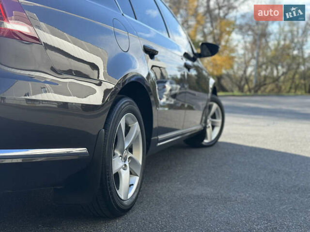 Коричневый Фольксваген Пассат, объемом двигателя 1.8 л и пробегом 153 тыс. км за 11900 $, фото 18 на Automoto.ua