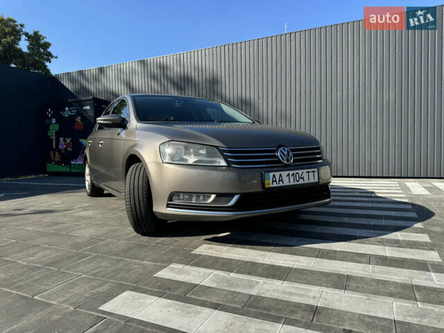 Коричневий Фольксваген Пассат, об'ємом двигуна 1.8 л та пробігом 222 тис. км за 9600 $, фото 10 на Automoto.ua