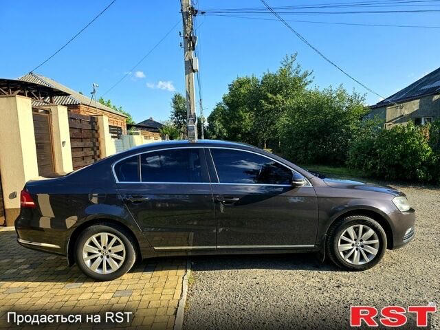 Коричневий Фольксваген Пассат, об'ємом двигуна 1.8 л та пробігом 188 тис. км за 8500 $, фото 2 на Automoto.ua