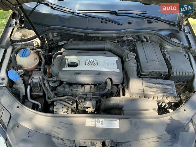 Коричневый Фольксваген Пассат, объемом двигателя 1.8 л и пробегом 218 тыс. км за 9500 $, фото 10 на Automoto.ua