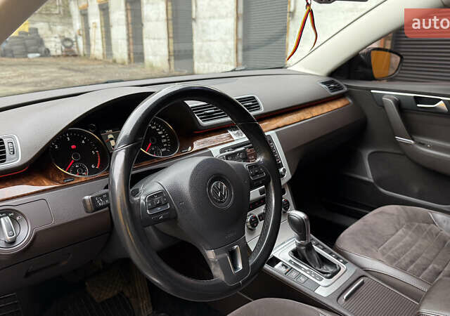 Коричневый Фольксваген Пассат, объемом двигателя 1.97 л и пробегом 195 тыс. км за 13900 $, фото 13 на Automoto.ua