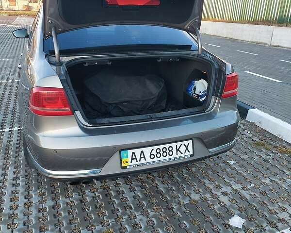 Коричневый Фольксваген Пассат, объемом двигателя 1.8 л и пробегом 123 тыс. км за 12600 $, фото 5 на Automoto.ua