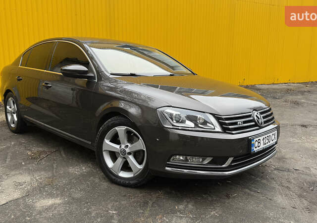 Коричневый Фольксваген Пассат, объемом двигателя 1.97 л и пробегом 195 тыс. км за 13900 $, фото 1 на Automoto.ua