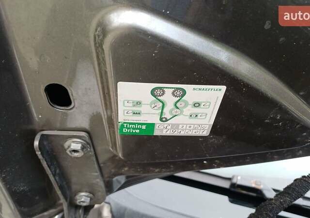 Коричневий Фольксваген Пассат, об'ємом двигуна 1.97 л та пробігом 203 тис. км за 10750 $, фото 12 на Automoto.ua