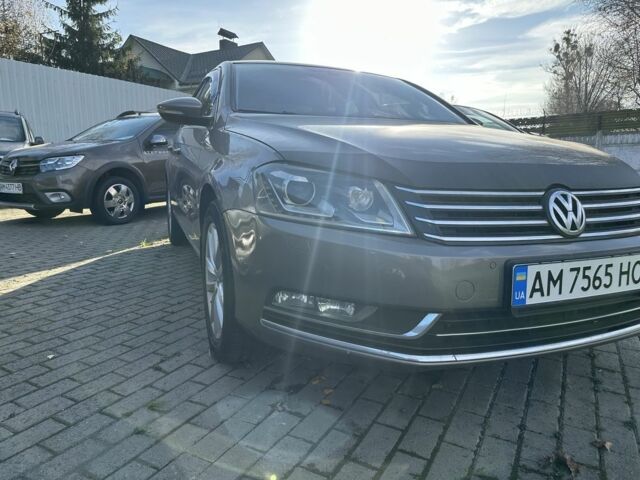 Коричневый Фольксваген Пассат, объемом двигателя 1.8 л и пробегом 230 тыс. км за 8700 $, фото 1 на Automoto.ua