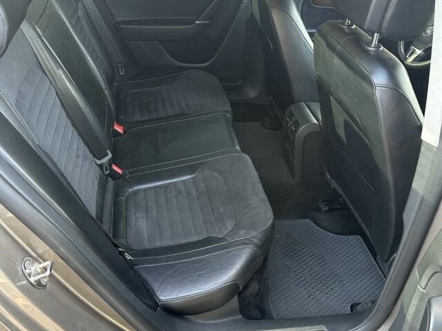 Коричневый Фольксваген Пассат, объемом двигателя 1.8 л и пробегом 230 тыс. км за 8700 $, фото 7 на Automoto.ua