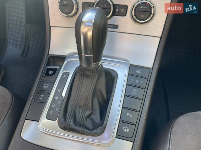 Коричневый Фольксваген Пассат, объемом двигателя 1.97 л и пробегом 187 тыс. км за 14100 $, фото 13 на Automoto.ua