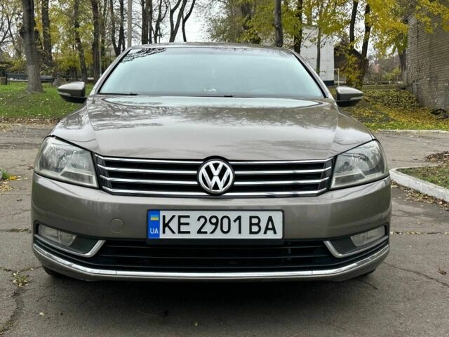 Коричневый Фольксваген Пассат, объемом двигателя 1.4 л и пробегом 185 тыс. км за 7500 $, фото 5 на Automoto.ua