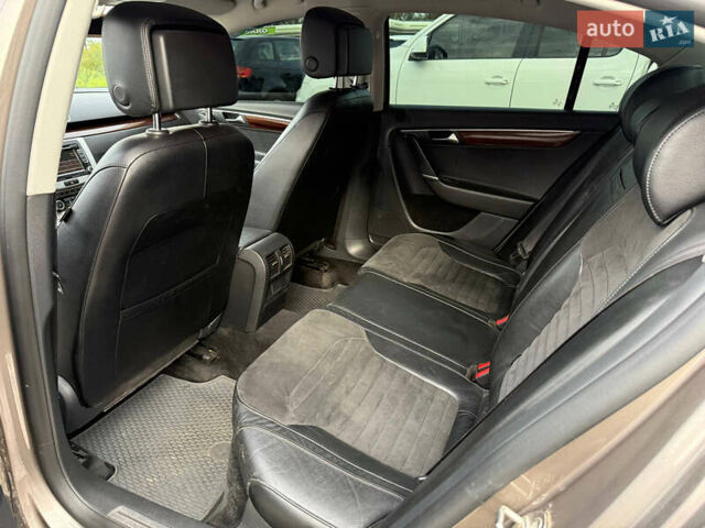 Коричневый Фольксваген Пассат, объемом двигателя 1.8 л и пробегом 290 тыс. км за 8700 $, фото 10 на Automoto.ua