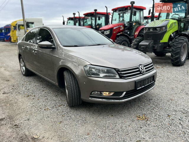 Коричневый Фольксваген Пассат, объемом двигателя 1.8 л и пробегом 144 тыс. км за 10100 $, фото 1 на Automoto.ua