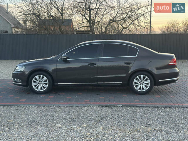 Коричневый Фольксваген Пассат, объемом двигателя 1.39 л и пробегом 215 тыс. км за 10500 $, фото 10 на Automoto.ua