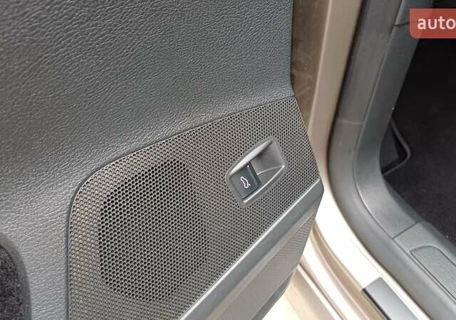 Коричневий Фольксваген Пассат, об'ємом двигуна 1.97 л та пробігом 203 тис. км за 10750 $, фото 24 на Automoto.ua