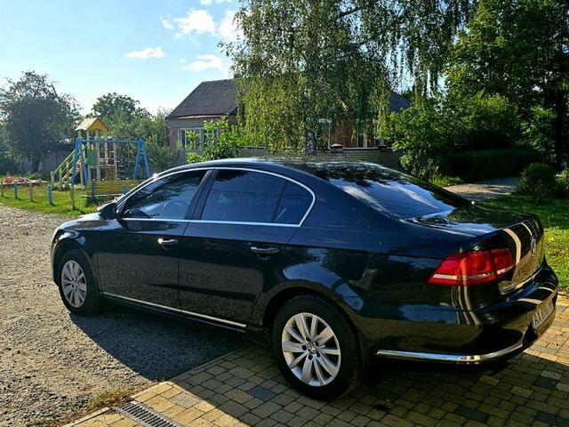 Коричневий Фольксваген Пассат, об'ємом двигуна 1.8 л та пробігом 188 тис. км за 8500 $, фото 1 на Automoto.ua