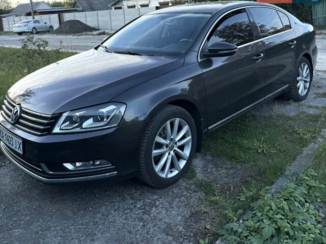 Коричневий Фольксваген Пассат, об'ємом двигуна 1.8 л та пробігом 197 тис. км за 8600 $, фото 2 на Automoto.ua