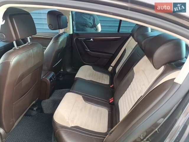 Коричневый Фольксваген Пассат, объемом двигателя 1.8 л и пробегом 225 тыс. км за 9500 $, фото 3 на Automoto.ua