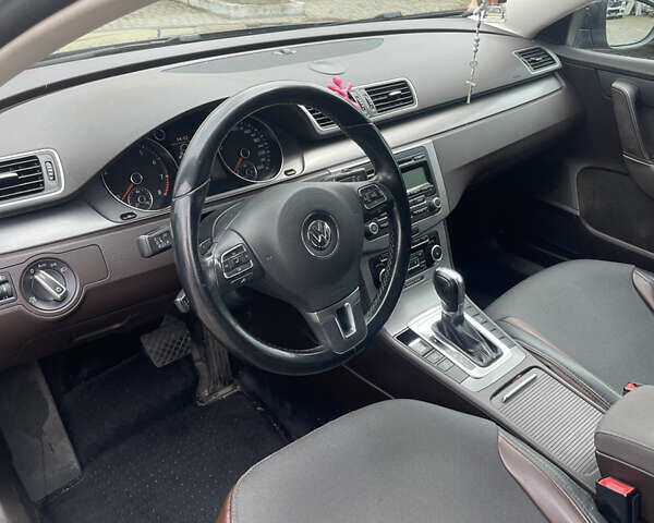 Коричневый Фольксваген Пассат, объемом двигателя 1.39 л и пробегом 171 тыс. км за 9500 $, фото 7 на Automoto.ua