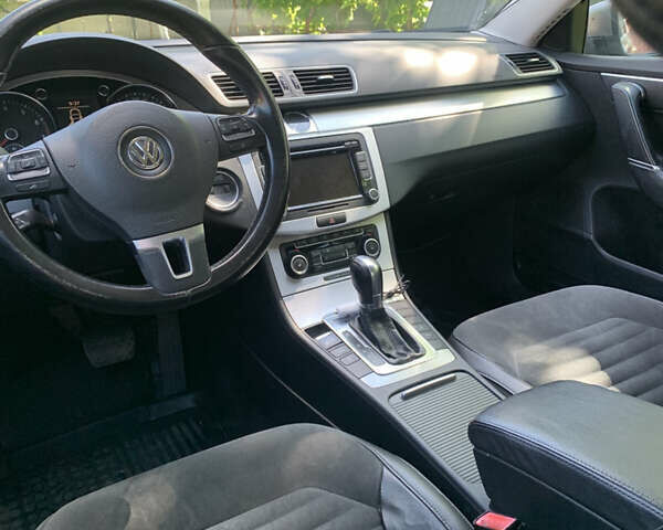 Коричневый Фольксваген Пассат, объемом двигателя 1.8 л и пробегом 218 тыс. км за 9500 $, фото 5 на Automoto.ua