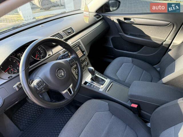 Коричневый Фольксваген Пассат, объемом двигателя 1.8 л и пробегом 153 тыс. км за 11900 $, фото 29 на Automoto.ua