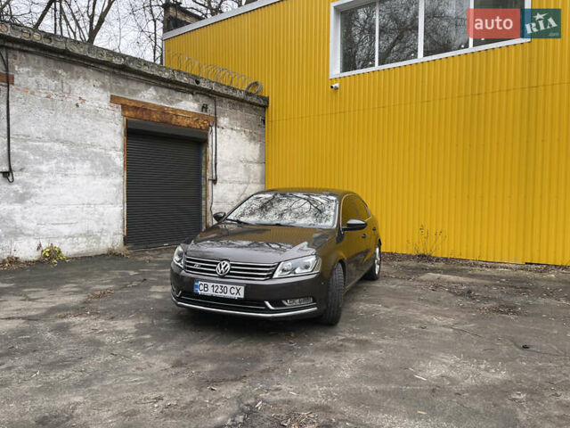 Коричневый Фольксваген Пассат, объемом двигателя 1.97 л и пробегом 195 тыс. км за 13900 $, фото 4 на Automoto.ua