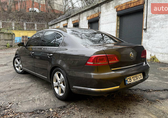 Коричневый Фольксваген Пассат, объемом двигателя 1.97 л и пробегом 195 тыс. км за 13900 $, фото 7 на Automoto.ua