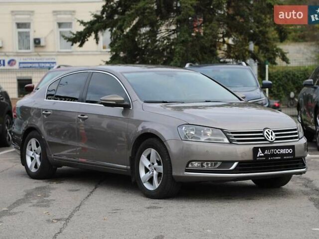 Коричневый Фольксваген Пассат, объемом двигателя 1.8 л и пробегом 185 тыс. км за 11500 $, фото 1 на Automoto.ua