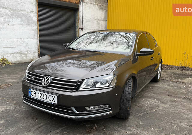 Коричневый Фольксваген Пассат, объемом двигателя 1.97 л и пробегом 195 тыс. км за 13900 $, фото 2 на Automoto.ua