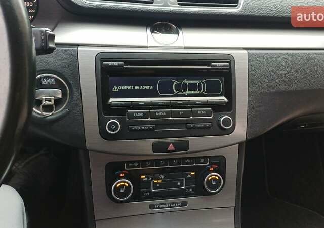 Коричневий Фольксваген Пассат, об'ємом двигуна 1.97 л та пробігом 203 тис. км за 10750 $, фото 29 на Automoto.ua