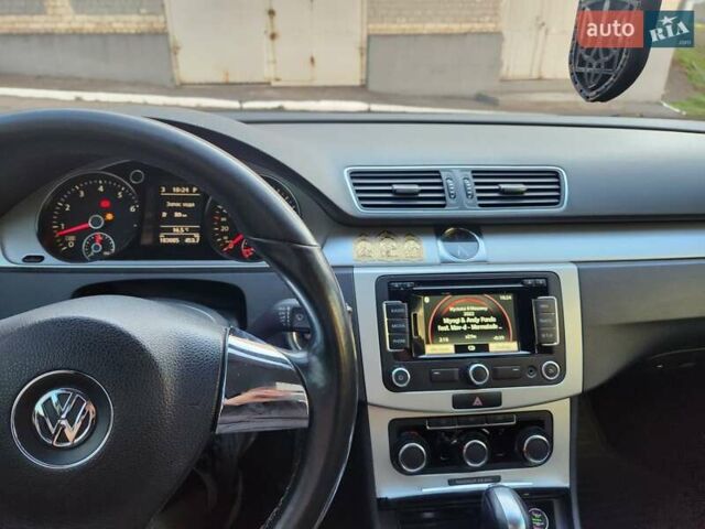 Коричневый Фольксваген Пассат, объемом двигателя 1.39 л и пробегом 185 тыс. км за 7500 $, фото 12 на Automoto.ua