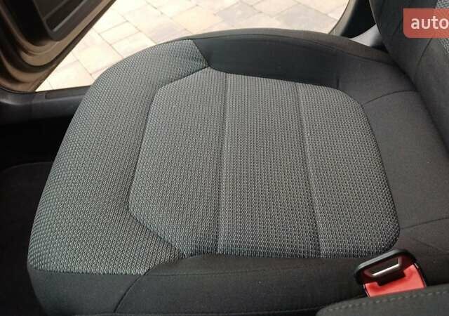 Коричневий Фольксваген Пассат, об'ємом двигуна 1.97 л та пробігом 203 тис. км за 10750 $, фото 42 на Automoto.ua