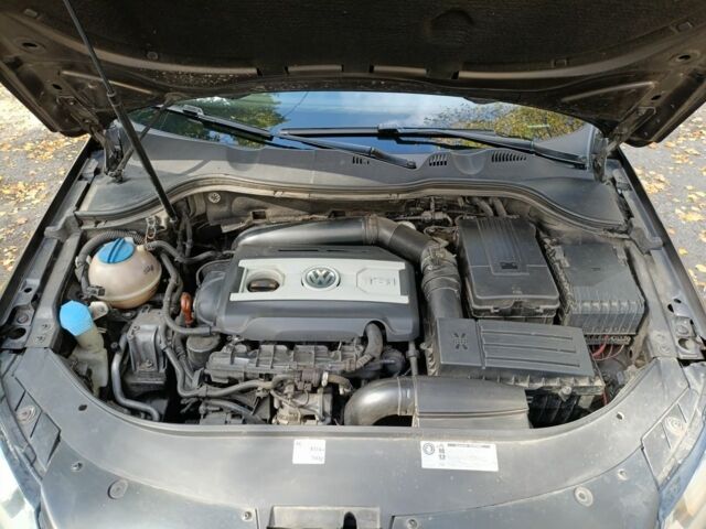 Коричневый Фольксваген Пассат, объемом двигателя 1.8 л и пробегом 247 тыс. км за 11500 $, фото 5 на Automoto.ua