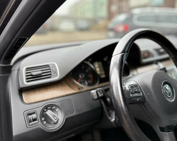 Коричневый Фольксваген Пассат, объемом двигателя 1.39 л и пробегом 199 тыс. км за 9999 $, фото 3 на Automoto.ua