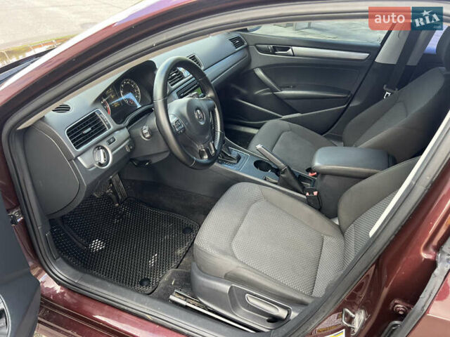 Фольксваген Пассат 2012 в Киеве на Automoto.ua Коричневый Фольксваген Пассат, объемом двигателя 2.47 л и пробегом 270 тыс. км за 8500 $, фото 15 на Automoto.ua