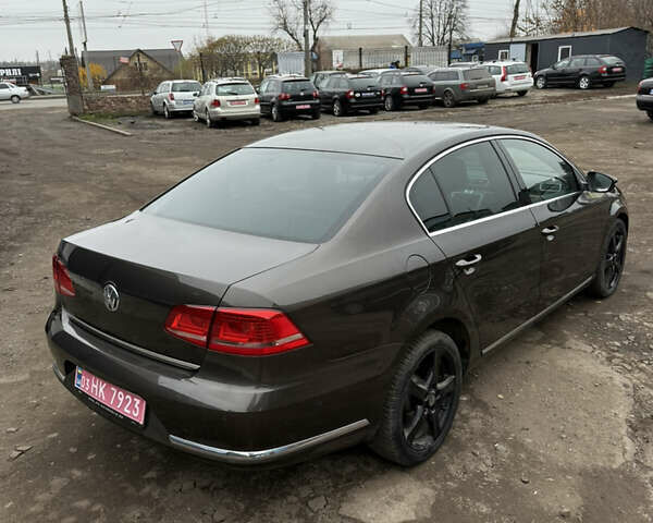 Коричневый Фольксваген Пассат, объемом двигателя 1.39 л и пробегом 199 тыс. км за 9999 $, фото 26 на Automoto.ua