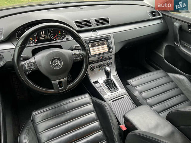 Коричневый Фольксваген Пассат, объемом двигателя 1.97 л и пробегом 240 тыс. км за 9900 $, фото 4 на Automoto.ua