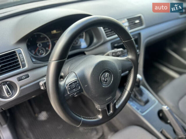 Фольксваген Пассат 2012 в Киеве на Automoto.ua Коричневый Фольксваген Пассат, объемом двигателя 2.47 л и пробегом 270 тыс. км за 8500 $, фото 16 на Automoto.ua